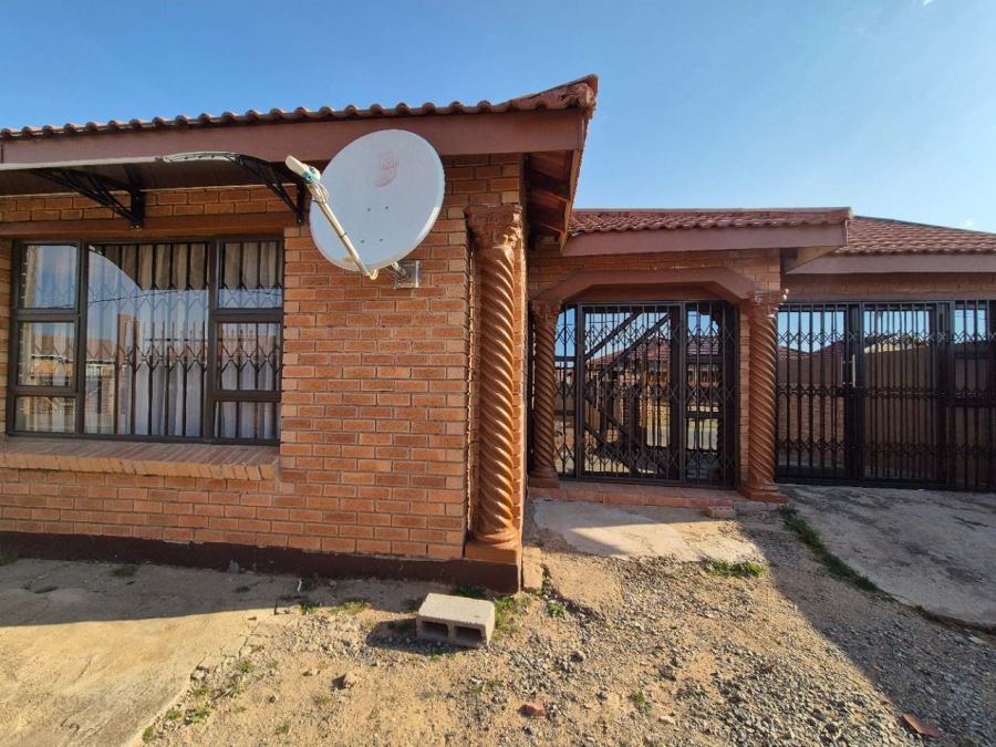 3 Bedroom Property for Sale in Grasslands Free State